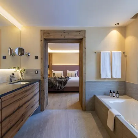 6br Chalet Lech 4 -heated Pool&gym - What'app - 0034-635-518-216 - For Reservations!! Βίλα