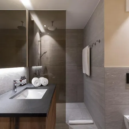 6br Chalet Lech 4 -heated Pool&gym - What'app - 0034-635-518-216 - For Reservations!! Βίλα *