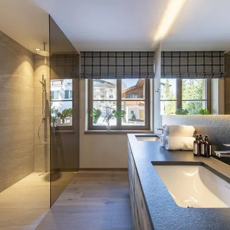 6br Chalet Lech 4 -heated Pool&gym - What'app - 0034-635-518-216 - For Reservations!! * Strass (Vorarlberg)